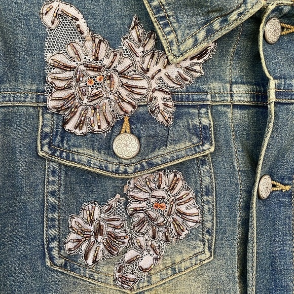 Vintage Spiegel Embroidered  Denim Jacket with Faux Fur Collar and Cuffs - Picture 5 of 12